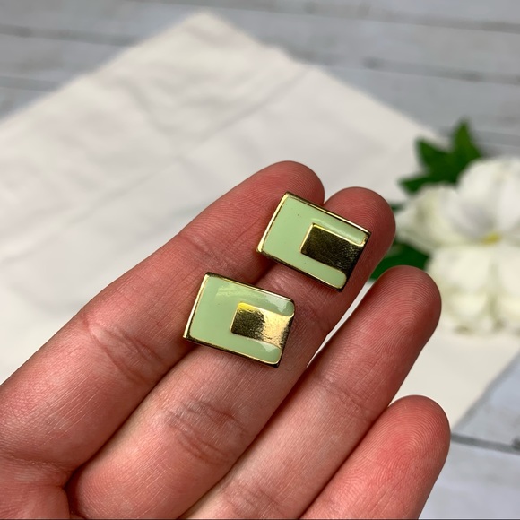 Vintage Green Enamel Gold Rectangle Stud Earrings - Picture 10 of 11